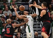 米兰APP下载-雄鹿主场力擒国王，取得胜利