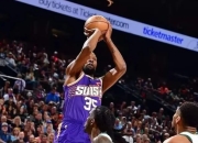 米兰体育网页版-森林狼主场击败雄鹿，士气大振