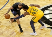 米兰捕鱼-包含四川队碾压爵士，戈贝尔统治全场的词条