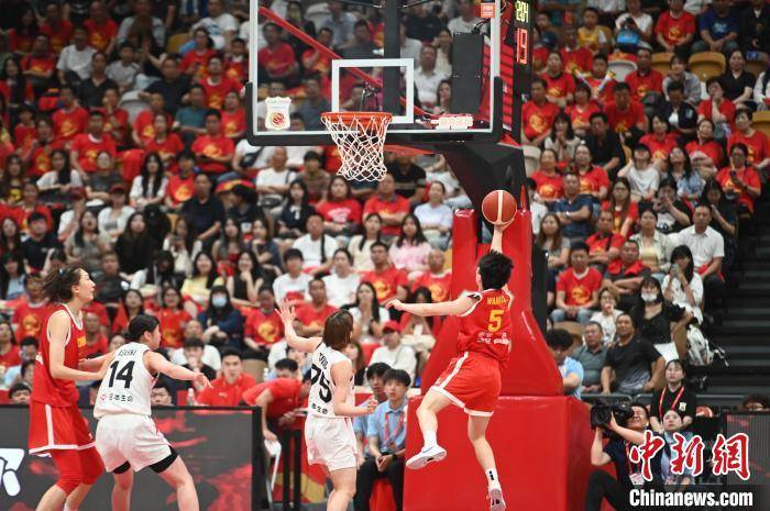 北京女篮主场重夺榜首位置，全队备战雄心壮志
