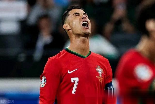 葡萄牙国家队豪取胜利,锁定晋级名额 葡萄牙国家队豪取胜利,锁定晋级名额