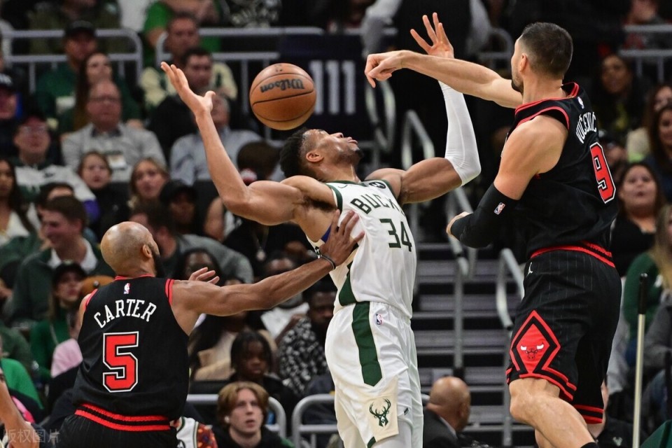 雄鹿主场力擒国王，取得胜利