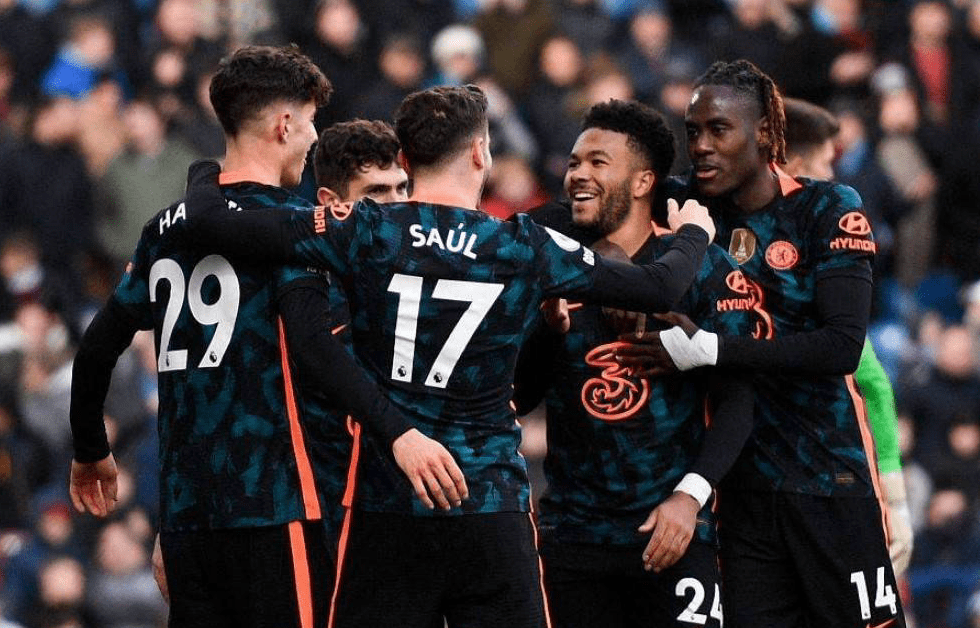 维拉主场取胜，积分榜排名稳步向前