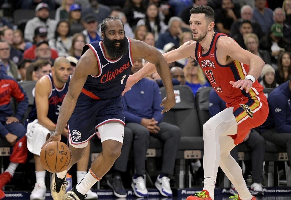 快船压制黄蜂，轻松获胜的简单介绍