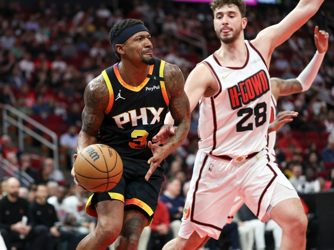 勇士主场轻取火箭，豪取六连胜